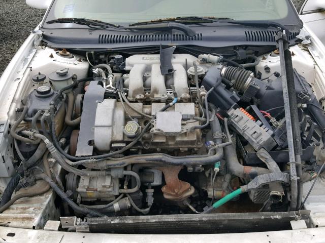 1FAFP58S4XG221648 - 1999 FORD TAURUS SE WHITE photo 7