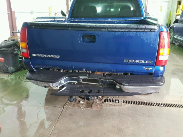 2GCEC19V9Y1117108 - 2000 CHEVROLET SILVERADO BLUE photo 9