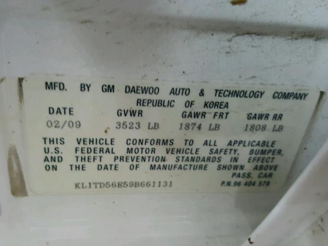 KL1TD56E59B661131 - 2009 CHEVROLET AVEO LS WHITE photo 10