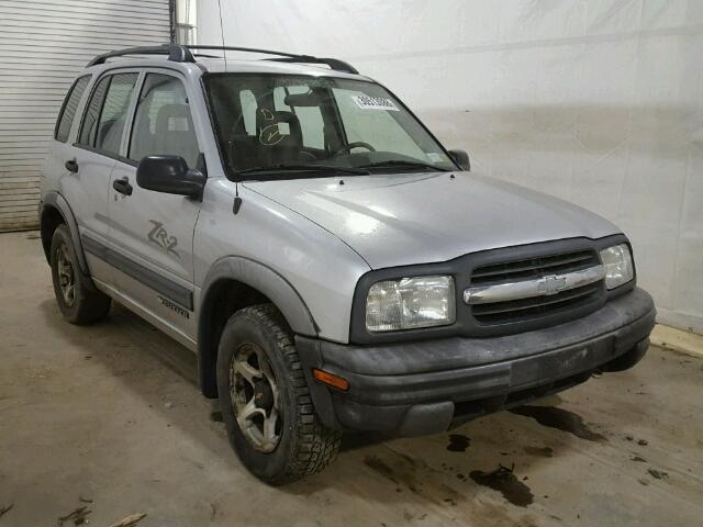 2CNBJ734926941157 - 2002 CHEVROLET TRACKER ZR SILVER photo 1