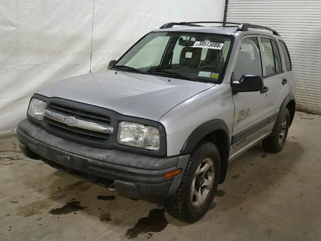 2CNBJ734926941157 - 2002 CHEVROLET TRACKER ZR SILVER photo 2