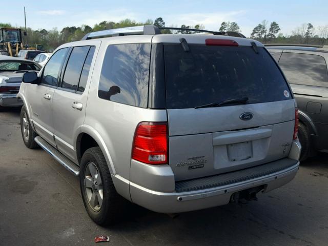 1FMDU65W05UB43242 - 2005 FORD EXPLORER L SILVER photo 3