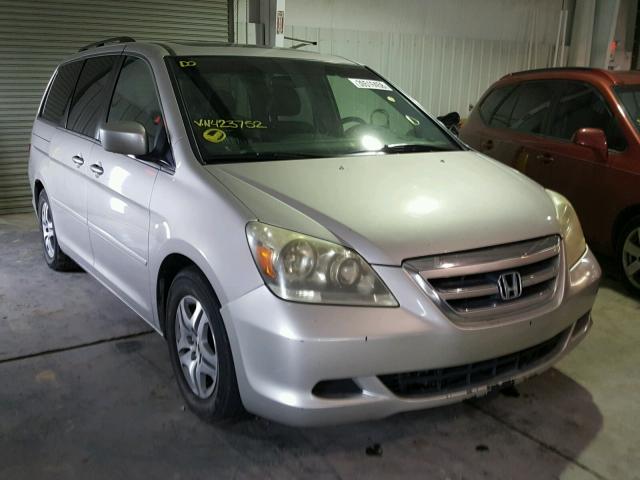 5FNRL38776B423752 - 2006 HONDA ODYSSEY EX SILVER photo 1