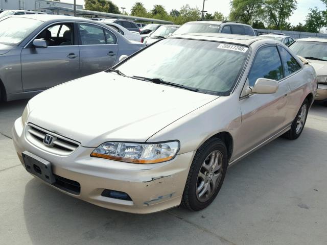 1HGCG22582A016510 - 2002 HONDA ACCORD EX BEIGE photo 2