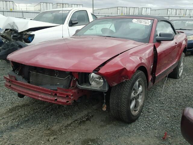 1ZVHT84N685169983 - 2008 FORD MUSTANG RED photo 2