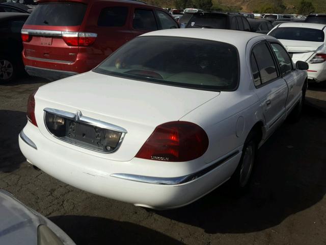 1LNFM97V1WY714293 - 1998 LINCOLN CONTINENTA WHITE photo 4