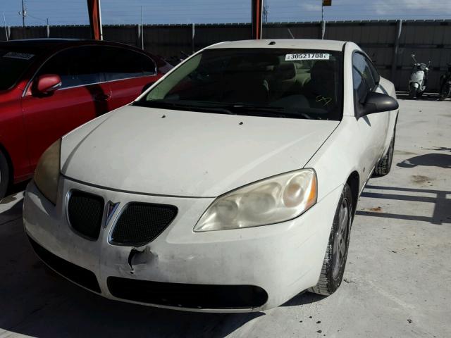 1G2ZH18N274160815 - 2007 PONTIAC G6 GT WHITE photo 2