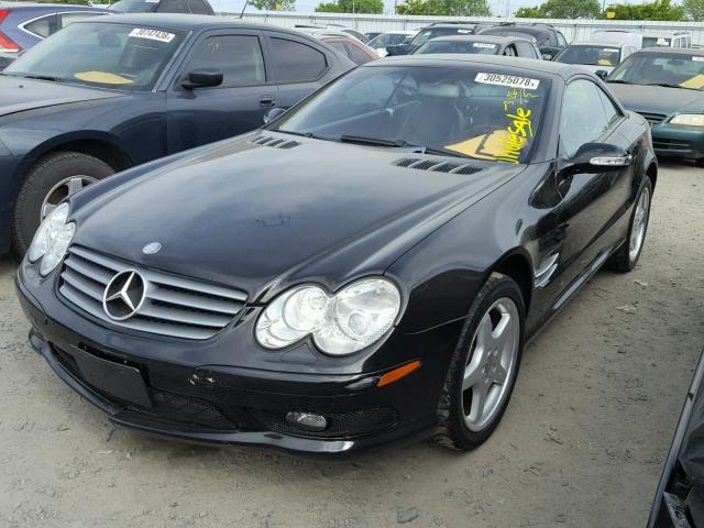 WDBSK75F53F019930 - 2003 MERCEDES-BENZ SL 500R BLACK photo 2