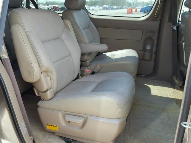 4T3ZF13C12U469369 - 2002 TOYOTA SIENNA LE BEIGE photo 6