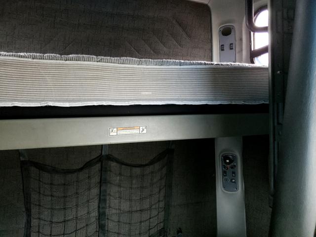 1FUJBBCG55LN21684 - 2005 FREIGHTLINER CONVENTION BLUE photo 6