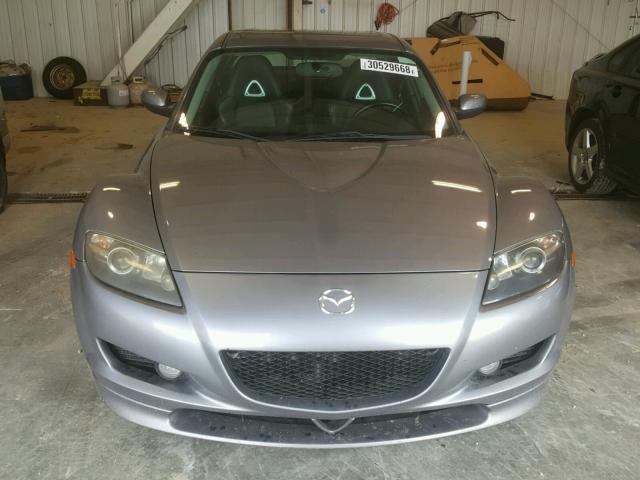 JM1FE173940130642 - 2004 MAZDA RX8 GRAY photo 9