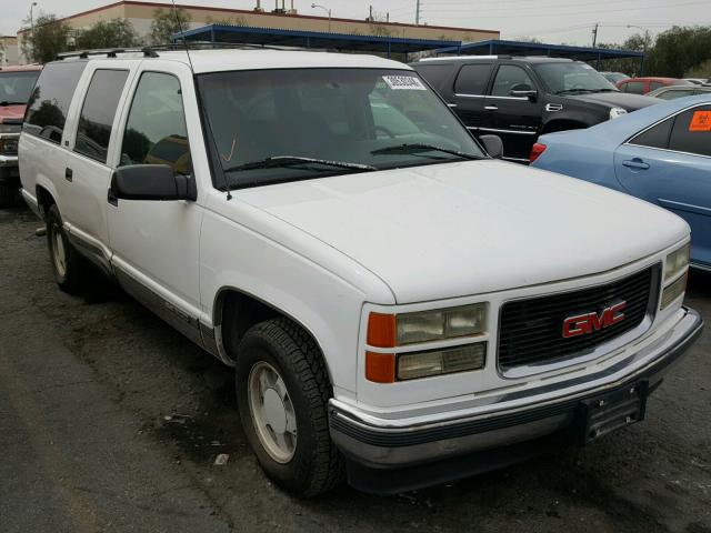 3GKEC16K1SG506824 - 1995 GMC SUBURBAN C WHITE photo 1