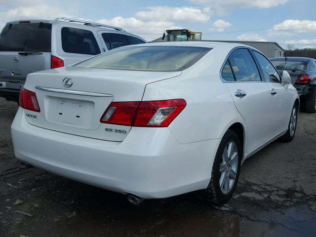 JTHBJ46G672015679 - 2007 LEXUS ES 350 WHITE photo 4