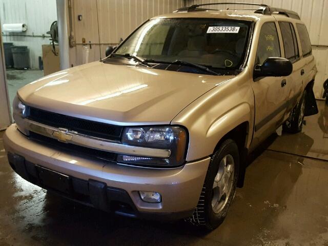 1GNET16S256151607 - 2005 CHEVROLET TRAILBLAZE GOLD photo 2