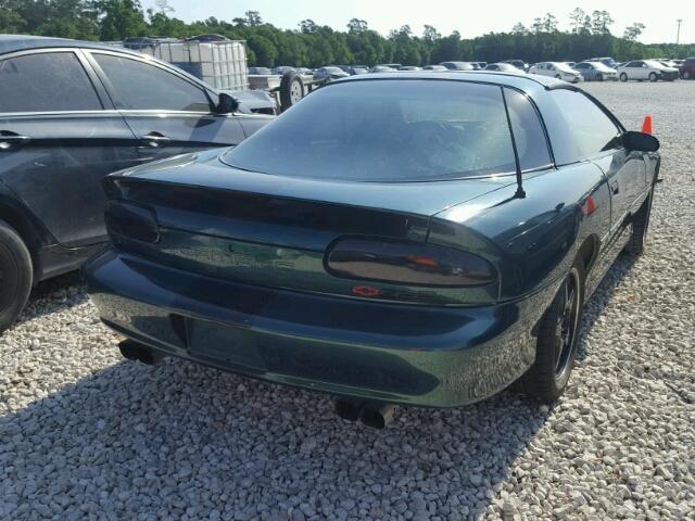 2G1FP22P2T2103797 - 1996 CHEVROLET CAMARO Z28 GREEN photo 4