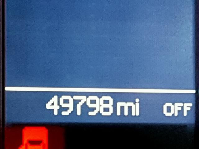 2A4RR6DG3BR784135 - 2011 CHRYSLER TOWN & COU GOLD photo 8