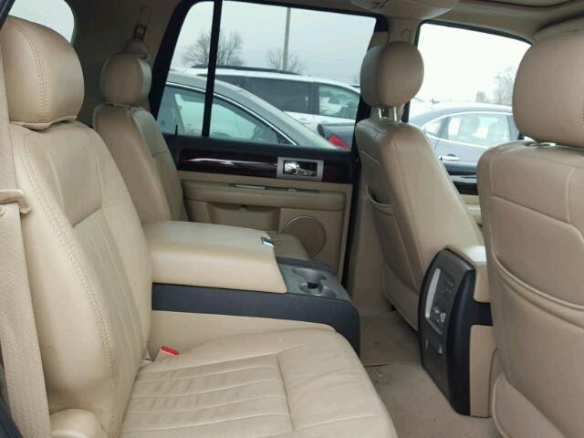 5LMFU28566LJ02896 - 2006 LINCOLN NAVIGATOR 黑色 照片 6
