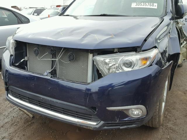 5TDBK3EH8CS165640 - 2012 TOYOTA HIGHLANDER BLUE photo 10