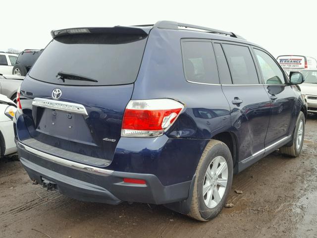 5TDBK3EH8CS165640 - 2012 TOYOTA HIGHLANDER BLUE photo 4