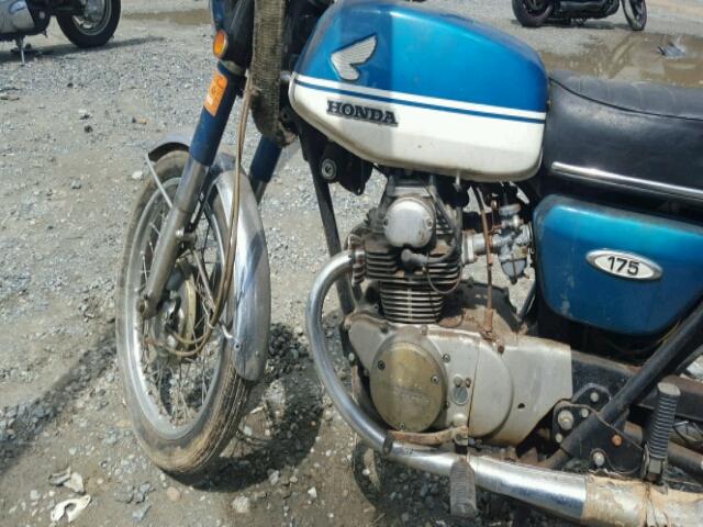 CB1755003593 - 1975 HONDA MOTORCYCLE BLUE photo 10