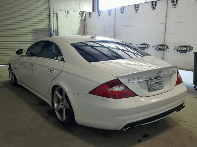 WDDDJ77X97A086753 - 2007 MERCEDES-BENZ CLS 63 AMG WHITE photo 3