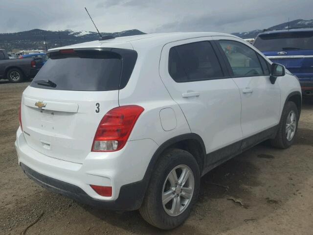 3GNCJNSB7HL224295 - 2017 CHEVROLET TRAX LS WHITE photo 4