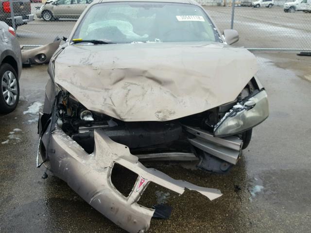 2G2WP552971232516 - 2007 PONTIAC GRAND PRIX TAN photo 9