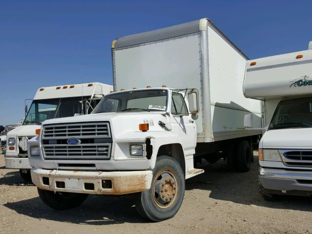 1FDNK70U5GVA17218 - 1986 FORD F7000 WHITE photo 2