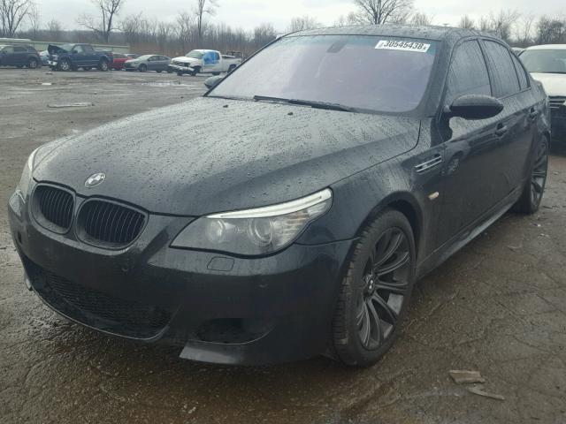 WBSNB93566B582476 - 2006 BMW M5 BLACK photo 2