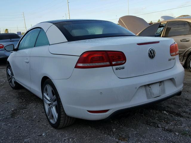 WVWFW7AH6CV001957 - 2012 VOLKSWAGEN EOS LUX 白色 照片 3