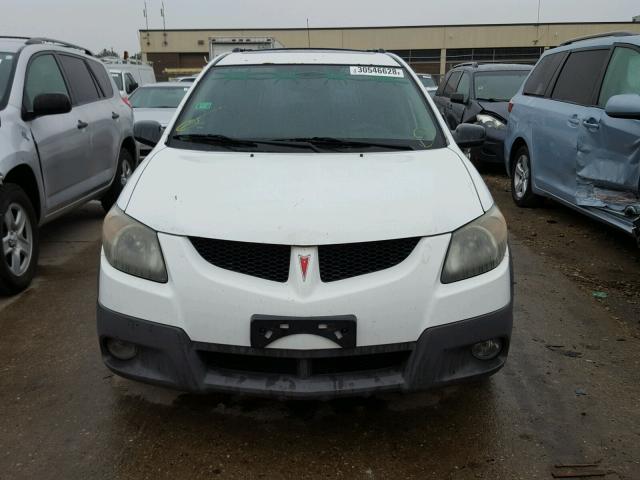 5Y2SL62833Z472375 - 2003 PONTIAC VIBE WHITE photo 9