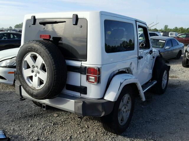 1J4GA5D19BL566018 - 2011 JEEP WRANGLER S WHITE photo 4