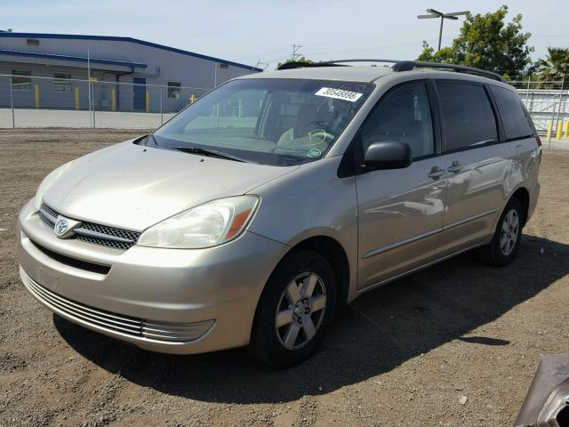 5TDZA23C64S086763 - 2004 TOYOTA SIENNA XLE GOLD photo 2