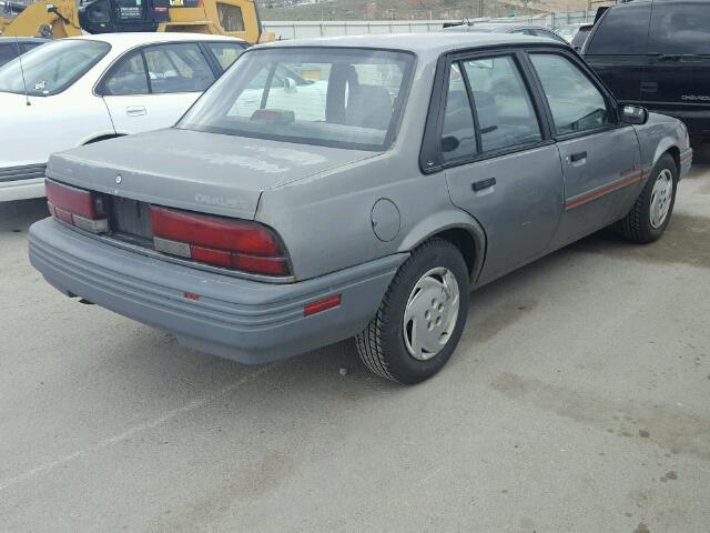 1G1JC5442P7336944 - 1993 CHEVROLET CAVALIER V GRAY photo 4