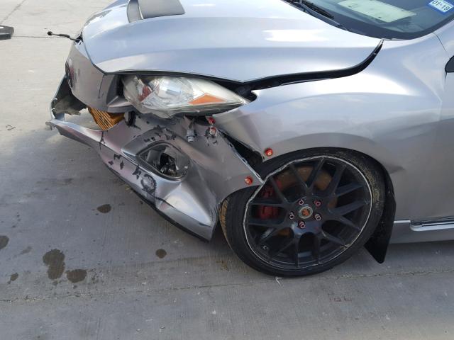 JM1BL1K35B1460233 - 2011 MAZDA SPEED 3 SILVER photo 9