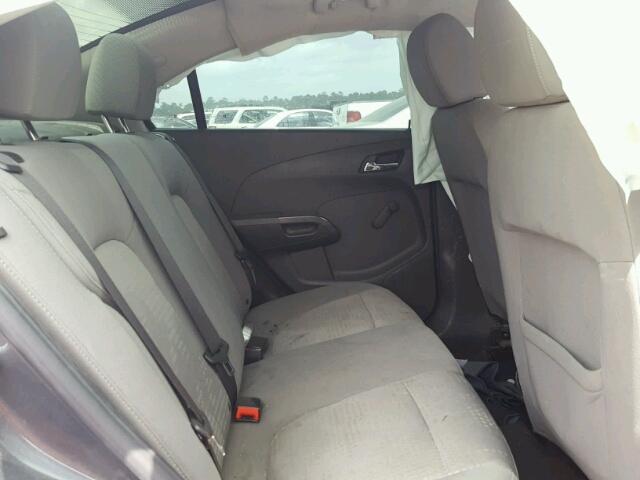 1G1JA5SHXD4123765 - 2013 CHEVROLET SONIC LS GRAY photo 6