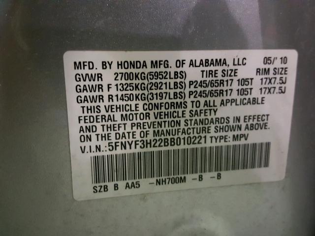 5FNYF3H22BB010221 - 2011 HONDA PILOT LX SILVER photo 10