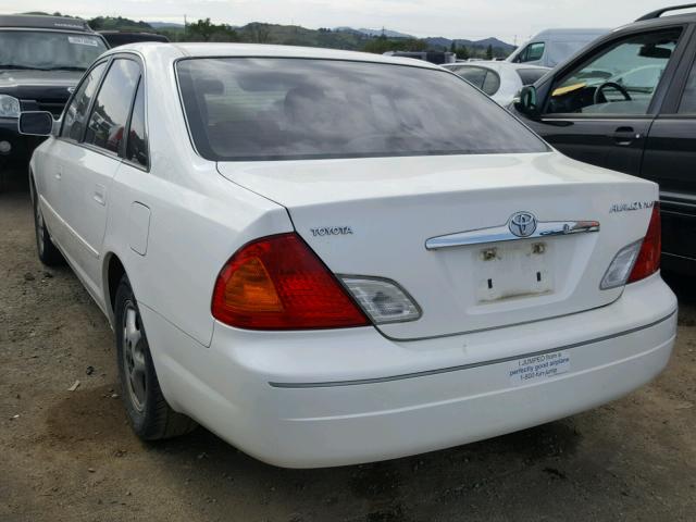 4T1BF28B0YU091313 - 2000 TOYOTA AVALON XL WHITE photo 3