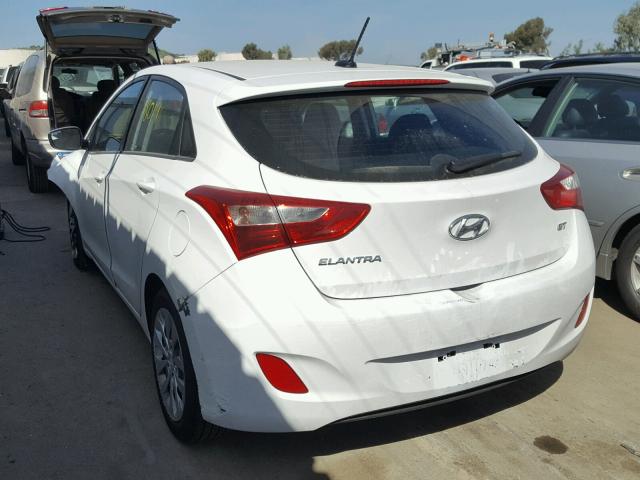 KMHD35LH7HU381076 - 2017 HYUNDAI ELANTRA GT WHITE photo 3