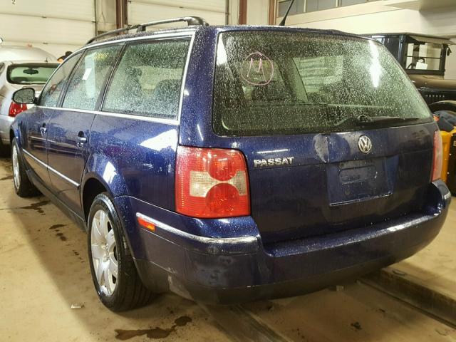 WVWCD63B05E134602 - 2005 VOLKSWAGEN PASSAT GLS BLUE photo 3