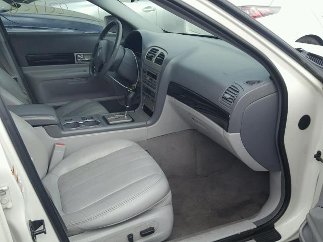 1LNHM86S24Y688049 - 2004 LINCOLN LS 白色 照片 5
