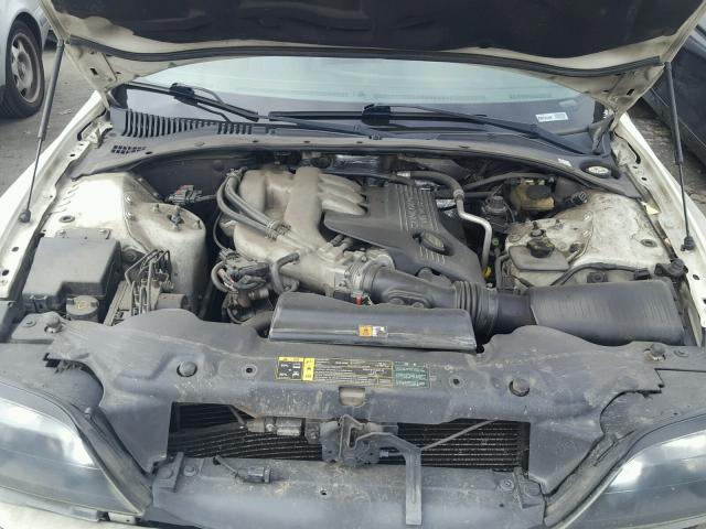 1LNHM86S24Y688049 - 2004 LINCOLN LS 白色 照片 7