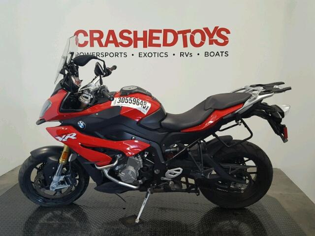 WB10D1302GZ461886 - 2016 BMW S 1000 XR RED photo 3