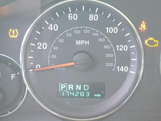 1J8HG58P37C520479 - 2007 JEEP COMMANDER Gümüş foto 8