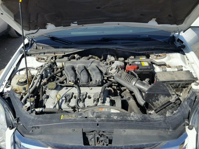 3FAHP07127R253978 - 2007 FORD FUSION SE WHITE photo 7