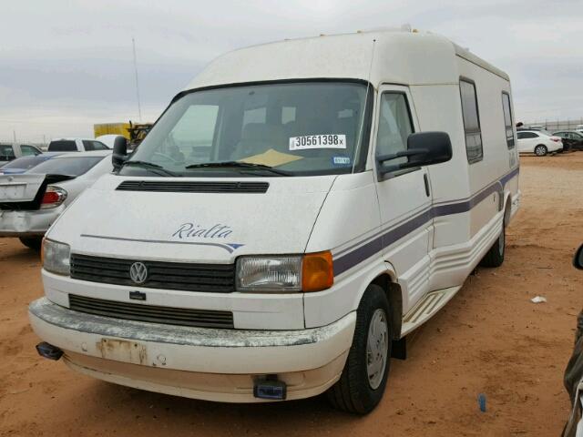 1WVAE0704SH028467 - 1995 WINNEBAGO RIALTA MOT WHITE photo 2