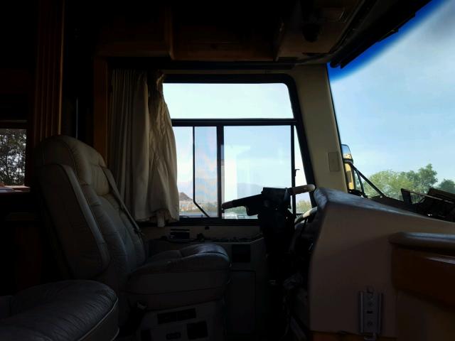 1RF13561461036925 - 2006 ROADMASTER RAIL MONOCOQUE 米色 照片 5