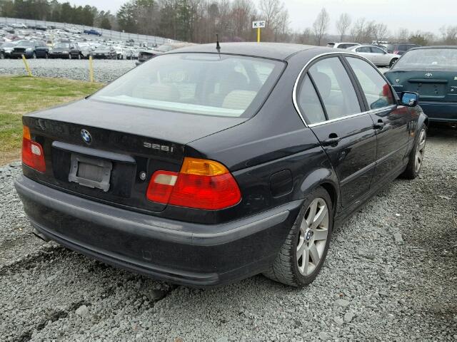 WBAAM5335YJR56010 - 2000 BMW 328 I BLACK photo 4