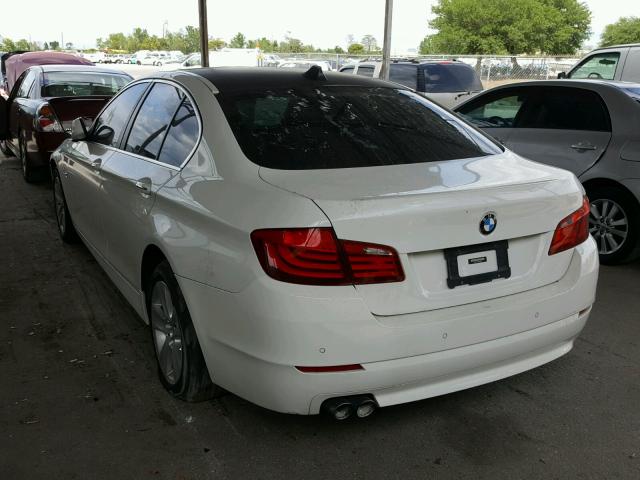 WBAFR1C55BC749727 - 2011 BMW 528 I Biały zdjęcie 3