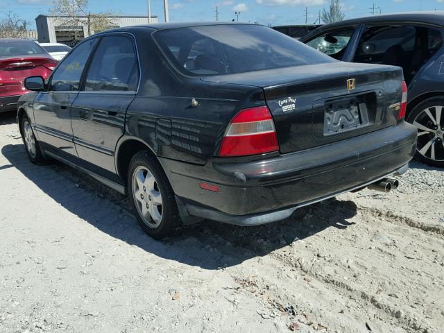 1HGCE6661SA031687 - 1995 HONDA ACCORD EX BLACK photo 3